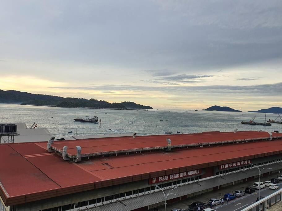 Kota Kinabalu City The Shore - Lucky 7 Homestay Eksteriør billede